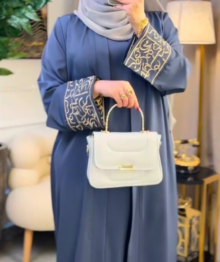 عباية فخامة وأناقة